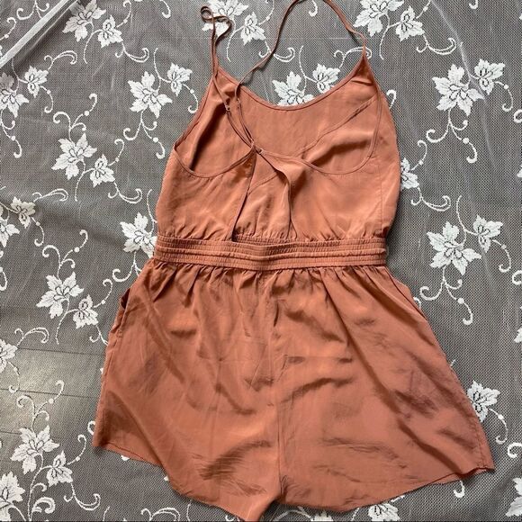 Aritzia Wilfred 100% Silk Peri Romper Size Small - Picture 10 of 11